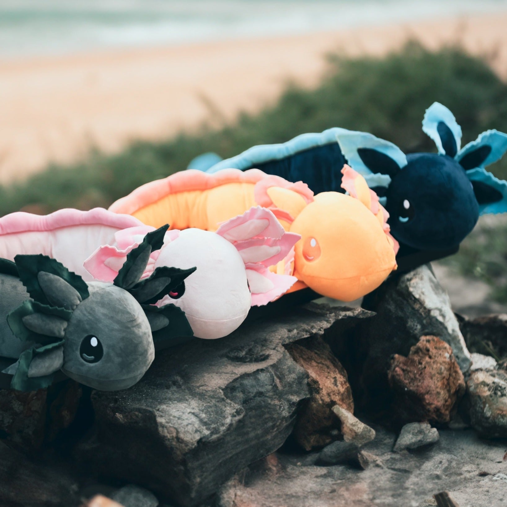 4lb Weighted Realistic Axolotl Plush - Pink (1.8kg)